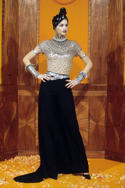 Look 36